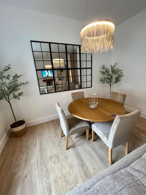 Coastal Apartments No 1 シーハム エクステリア 写真